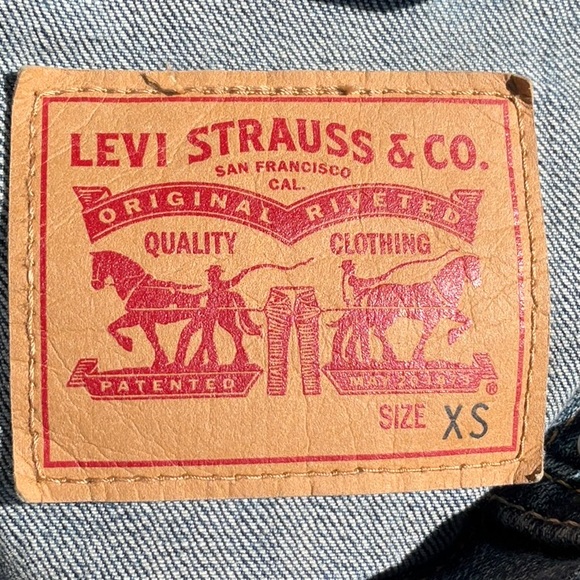Levi’s Women’s Sweet Jane Original Trucker Blue Dark Wash Denim Jean Jacket xs - Picture 5 of 8